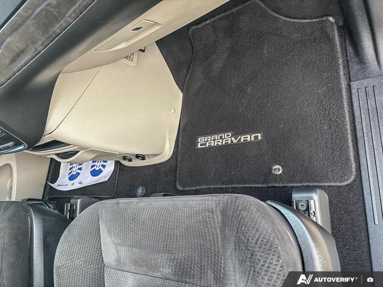 2016 Dodge Grand Caravan SE/SXT Passenger Van Photo