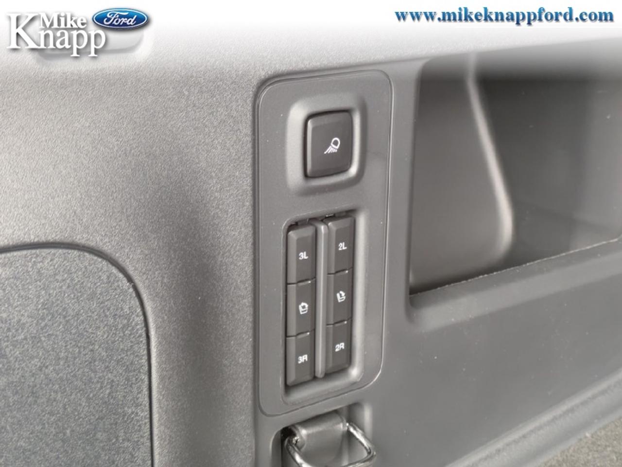 2026 Ford Expedition Tremor Photo
