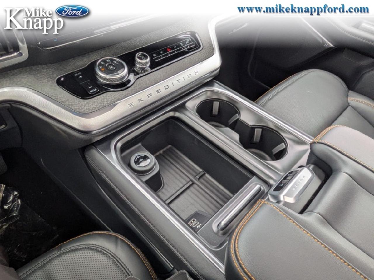 2026 Ford Expedition Tremor Photo