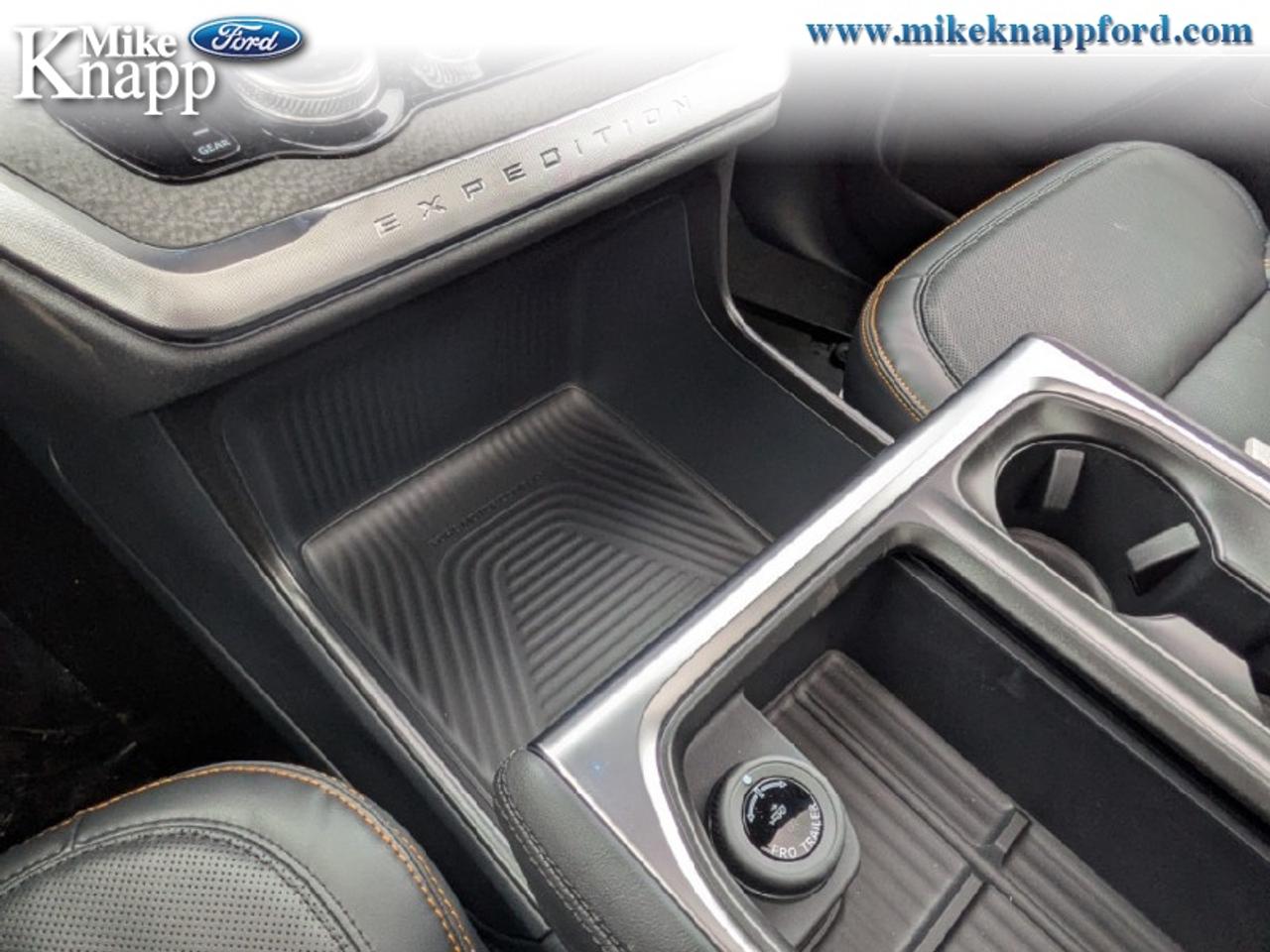 2026 Ford Expedition Tremor Photo