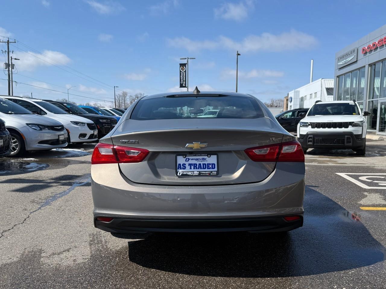 2017 Chevrolet Malibu  Photo