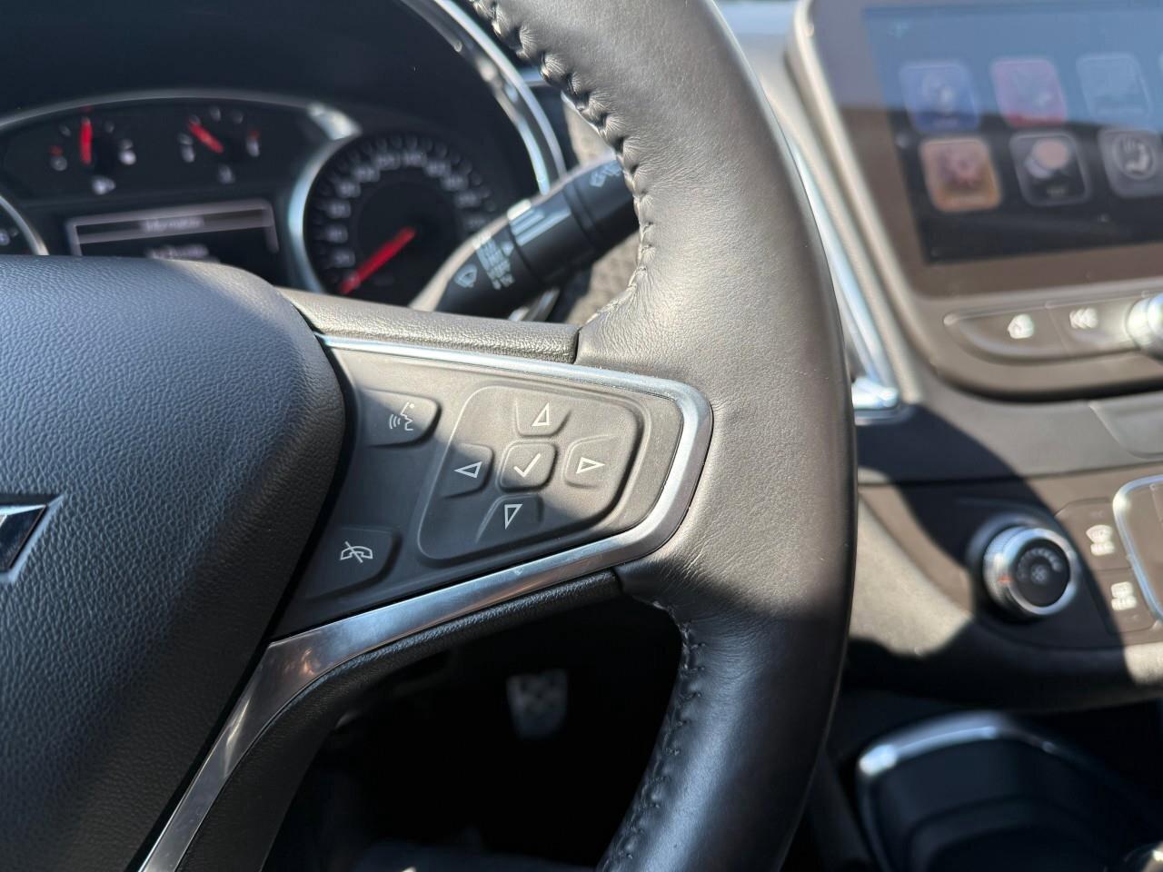2017 Chevrolet Malibu  Photo