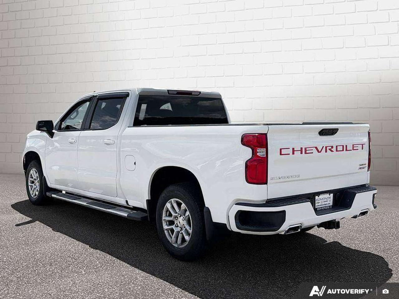 2024 Chevrolet Silverado 1500 One Owner   Remote Start   Heated Seats   Trailer Brake Controller Photo