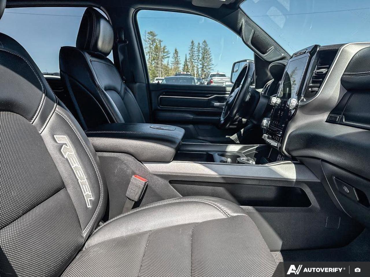 2020 RAM 1500 Rebel TONNEAU COVER. RUNNING BOARDS. SRAY IN BEDLI Photo