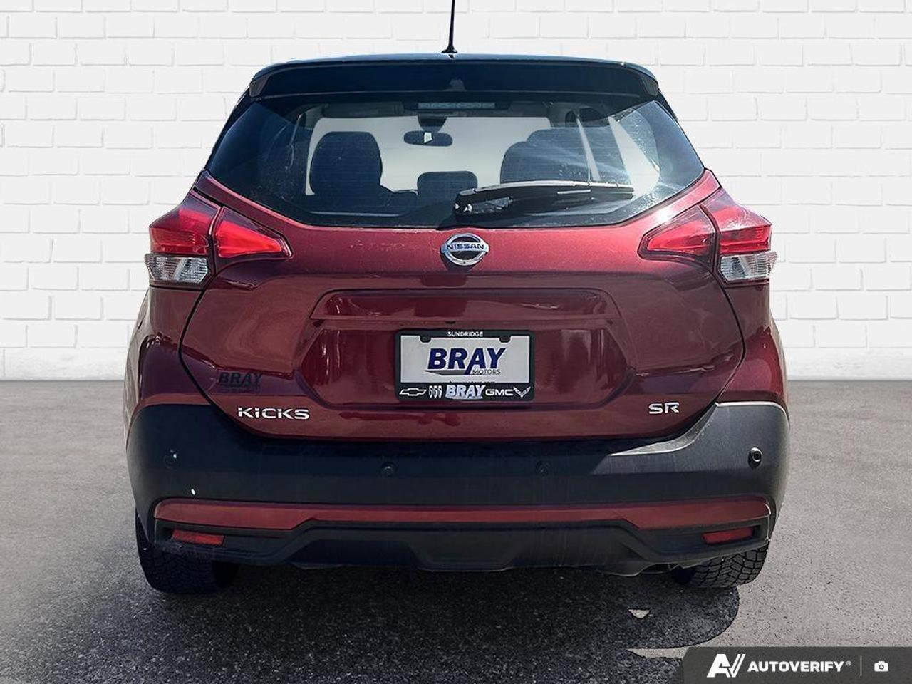 2020 Nissan Kicks SR EXCELLENT FUEL ECONOMY. 360 AROUND VIEW MONITOR Photo3