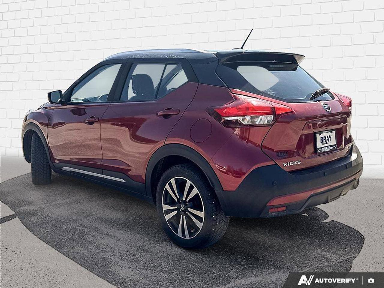 2020 Nissan Kicks SR EXCELLENT FUEL ECONOMY. 360 AROUND VIEW MONITOR Photo