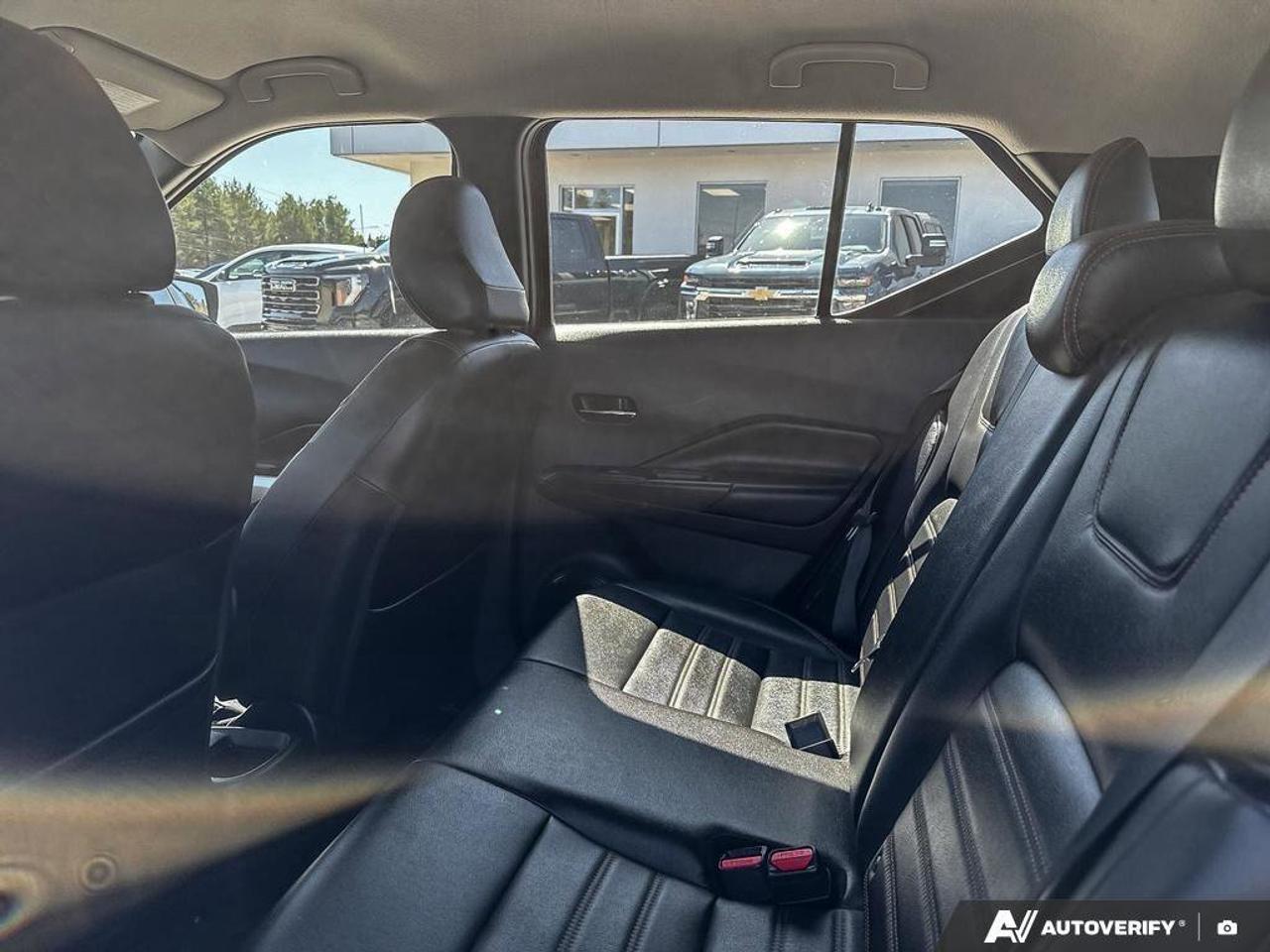 2020 Nissan Kicks SR EXCELLENT FUEL ECONOMY. 360 AROUND VIEW MONITOR Photo