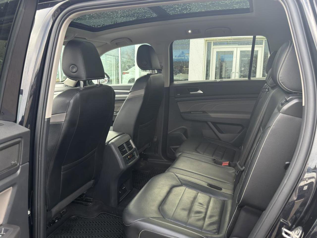 2022 Volkswagen Atlas  Photo