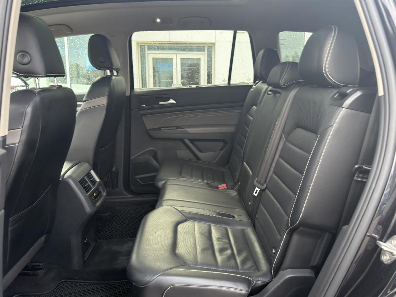 2022 Volkswagen Atlas  Photo