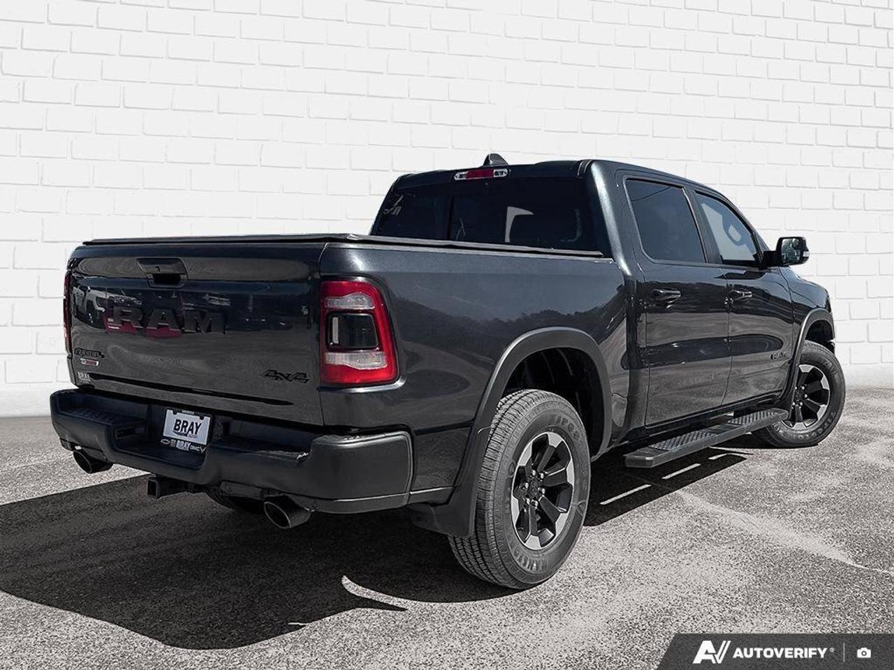 2020 RAM 1500 Rebel TONNEAU COVER. RUNNING BOARDS. SRAY IN BEDLI Photo