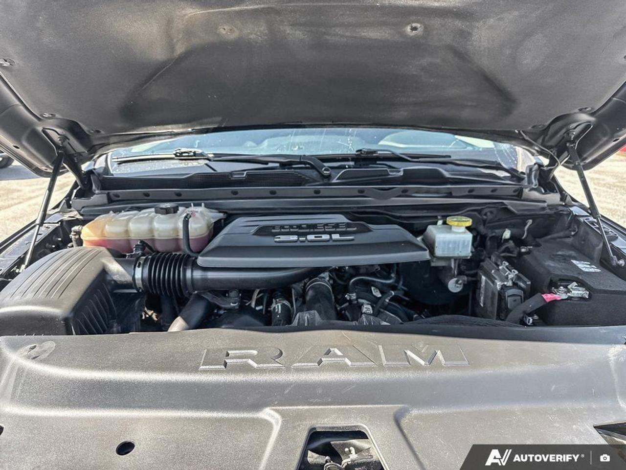2020 RAM 1500 Rebel TONNEAU COVER. RUNNING BOARDS. SRAY IN BEDLI Photo
