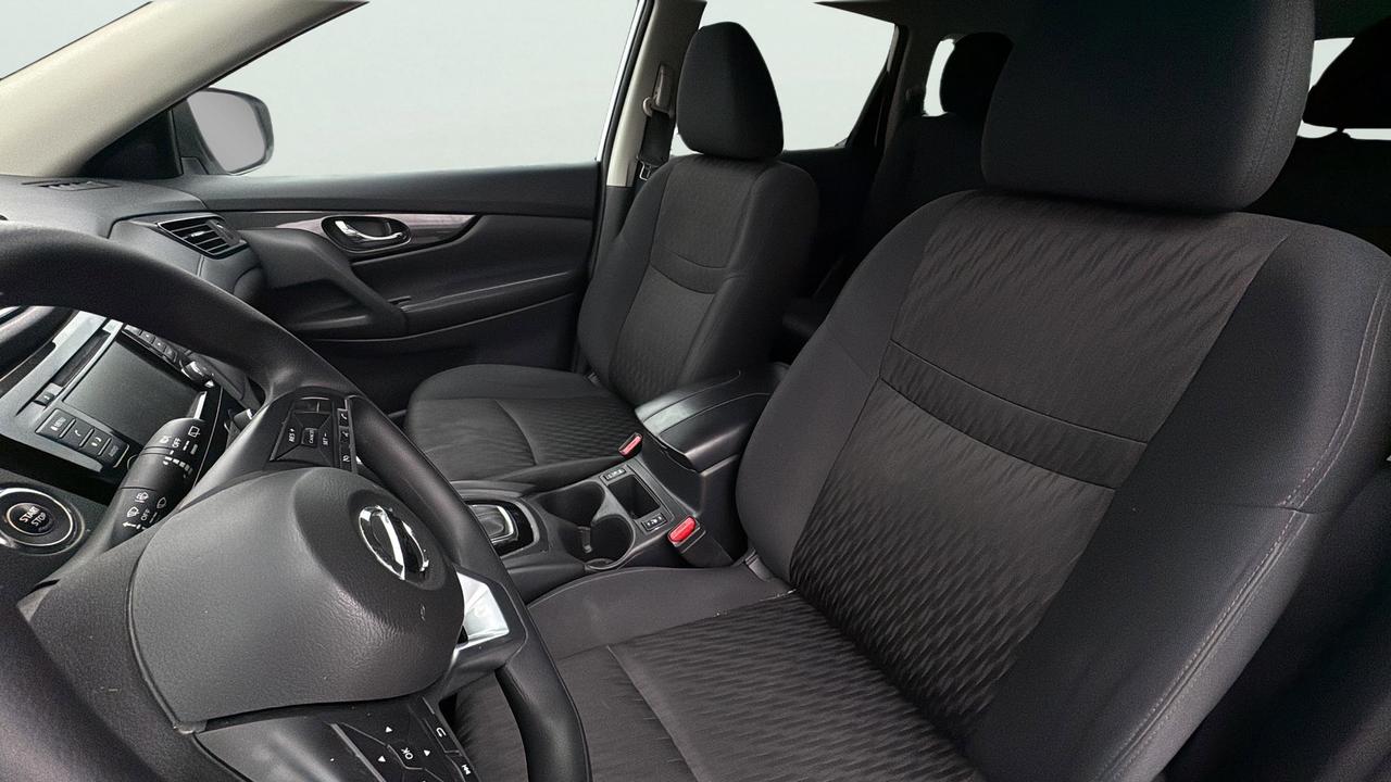 2018 Nissan Rogue  Photo