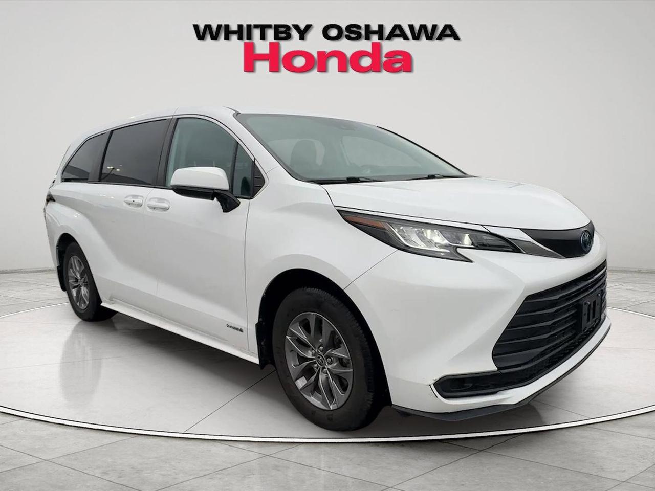 2021 Toyota Sienna  Photo