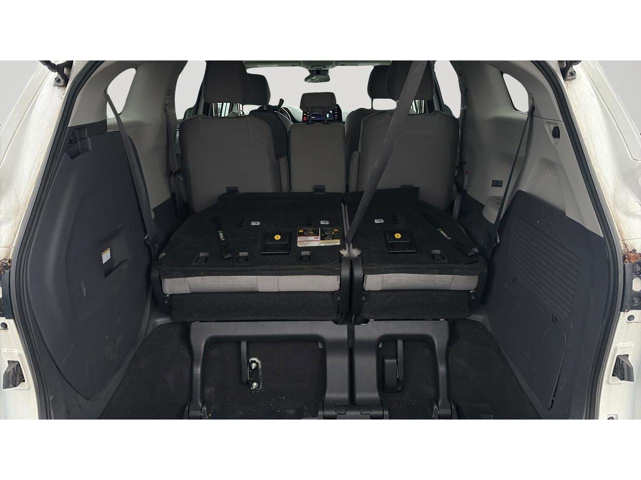 2021 Toyota Sienna  Photo