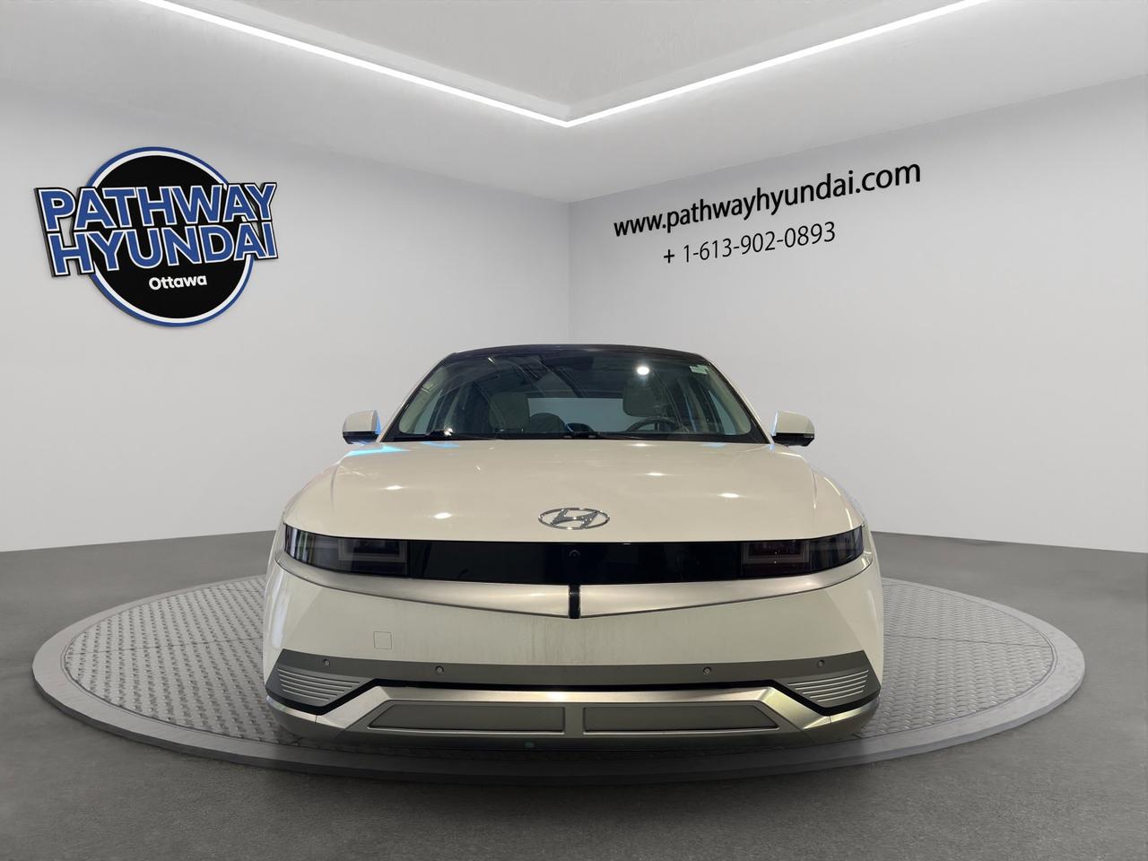 2024 Hyundai IONIQ 5 Preferred | Reverse Cam | Heated Seats Photo