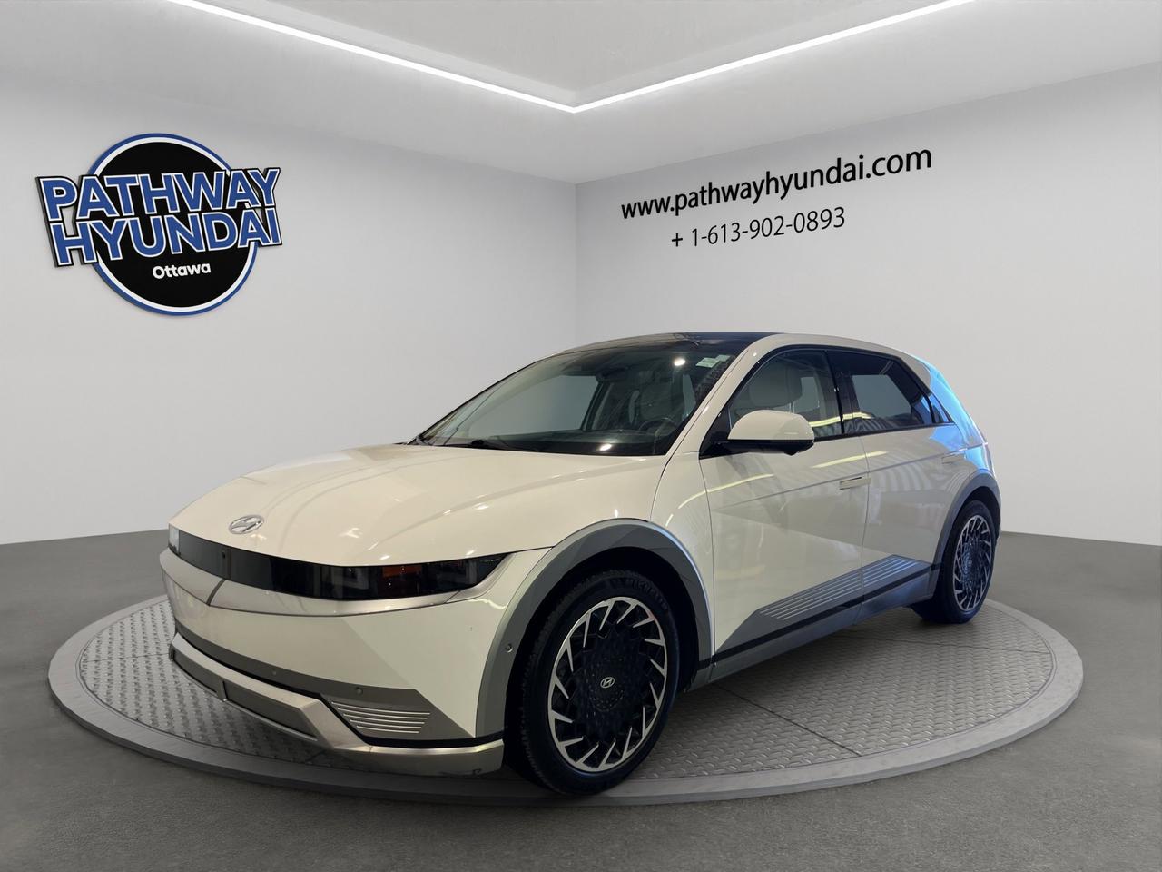 2024 Hyundai IONIQ 5 Preferred | Reverse Cam | Heated Seats Photo
