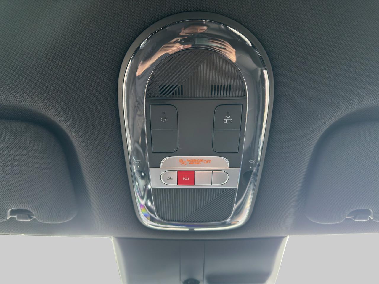 2025 Hyundai IONIQ 6 Preferred | Reverse Cam | Heated Seats Photo