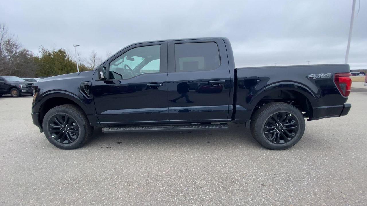 2026 Ford F-150 XLT Photo4