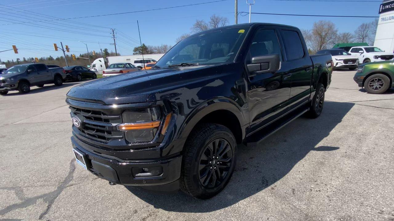 2026 Ford F-150 XLT Photo3