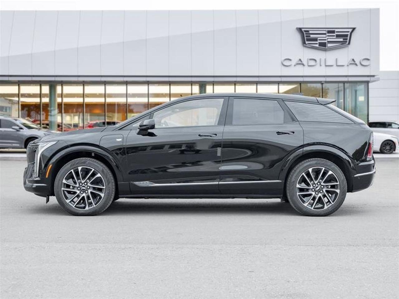 2026 Cadillac OPTIQ Sport Photo2