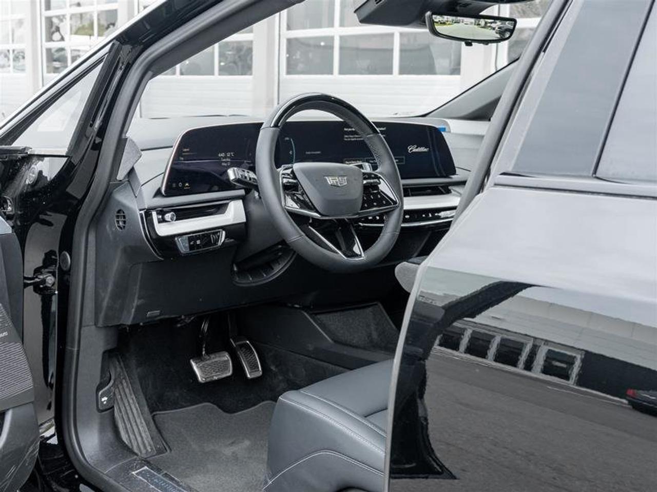 2026 Cadillac OPTIQ Sport Photo