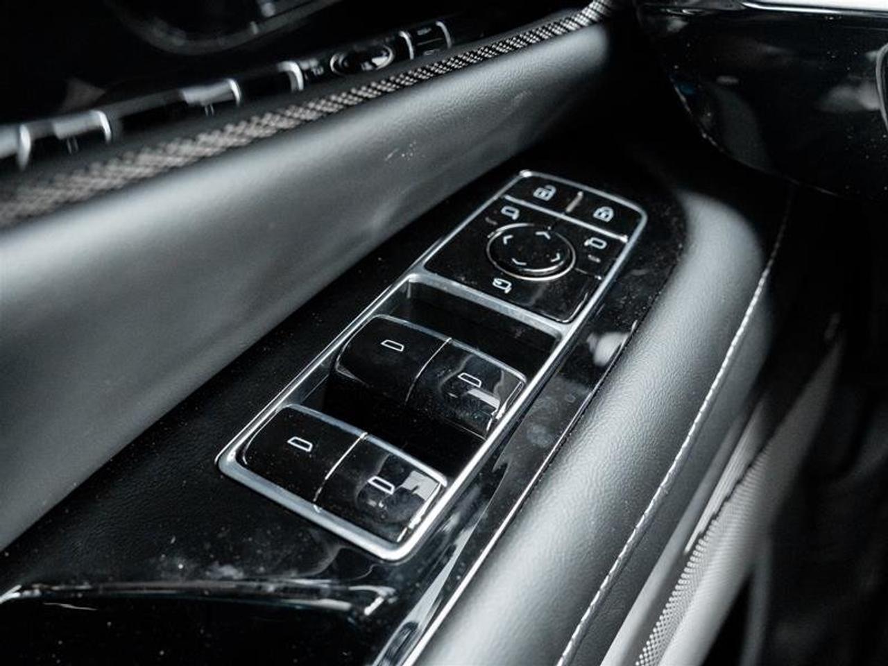 2026 Cadillac OPTIQ Sport Photo