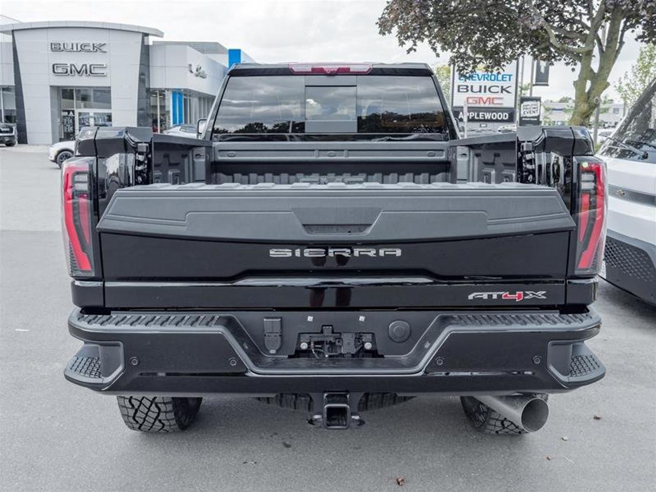2026 GMC Sierra 2500 HD AT4X Photo