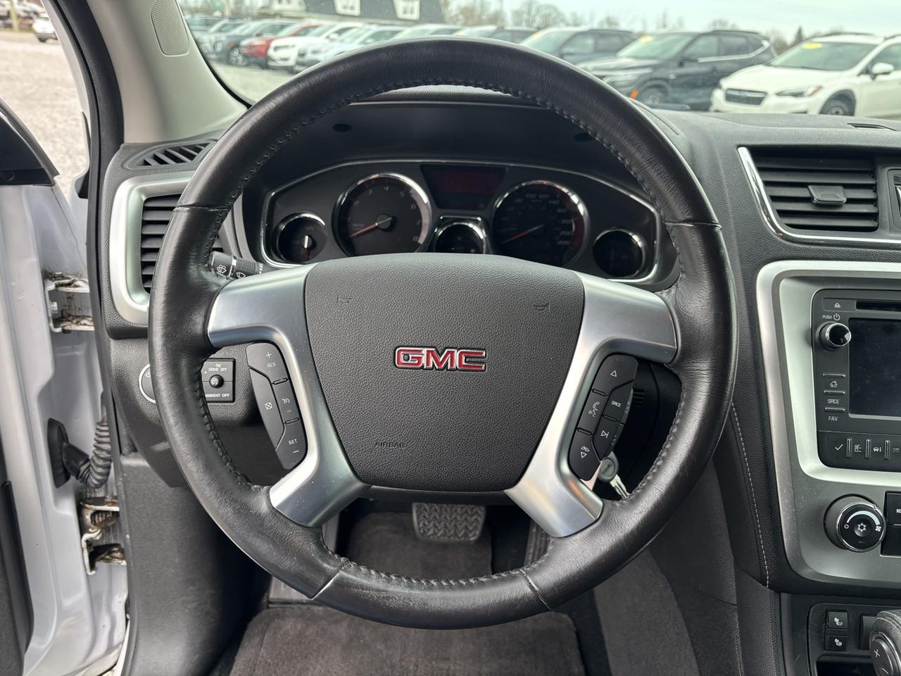 2016 GMC Acadia SLE Photo