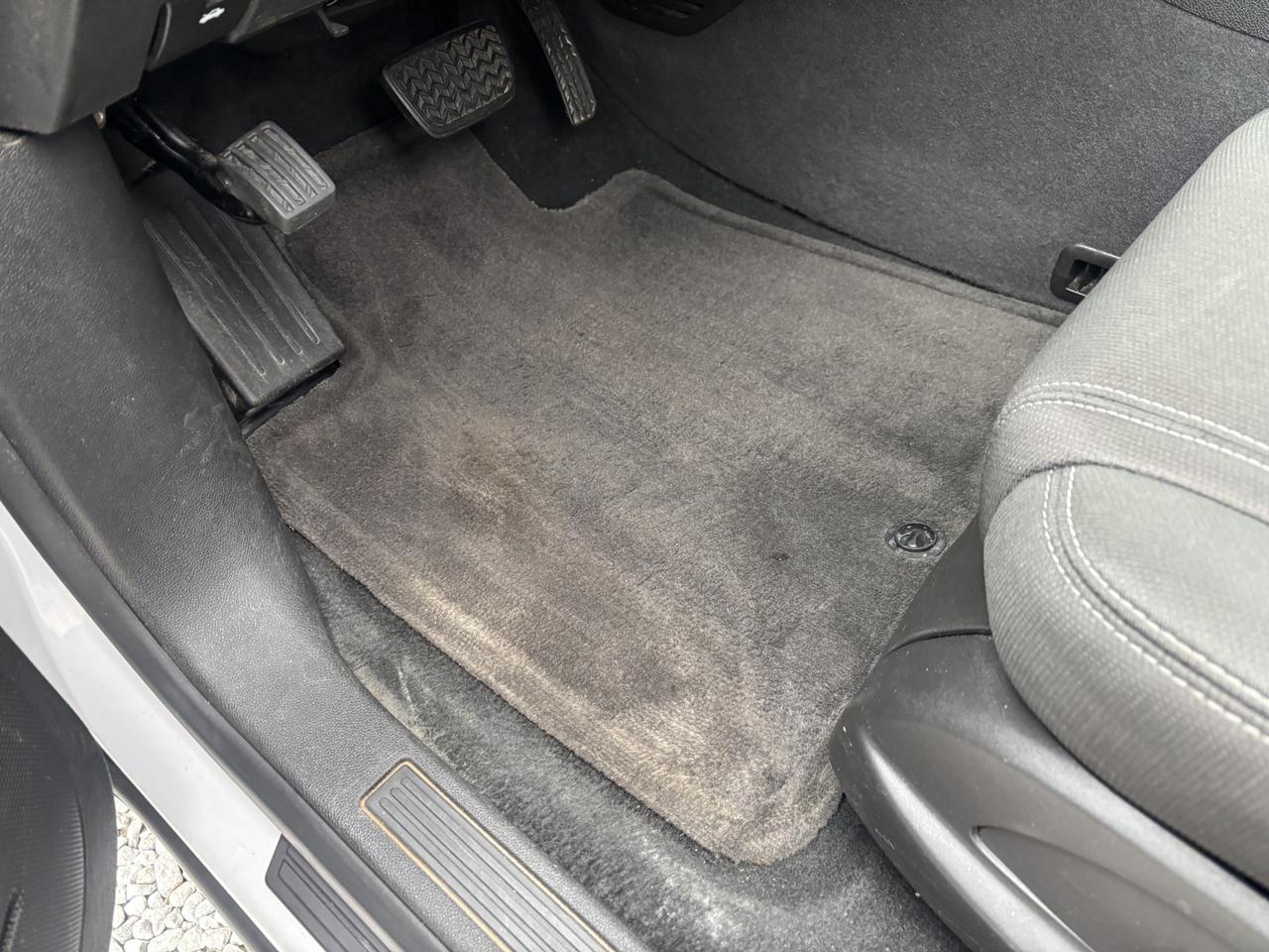 2016 GMC Acadia SLE Photo