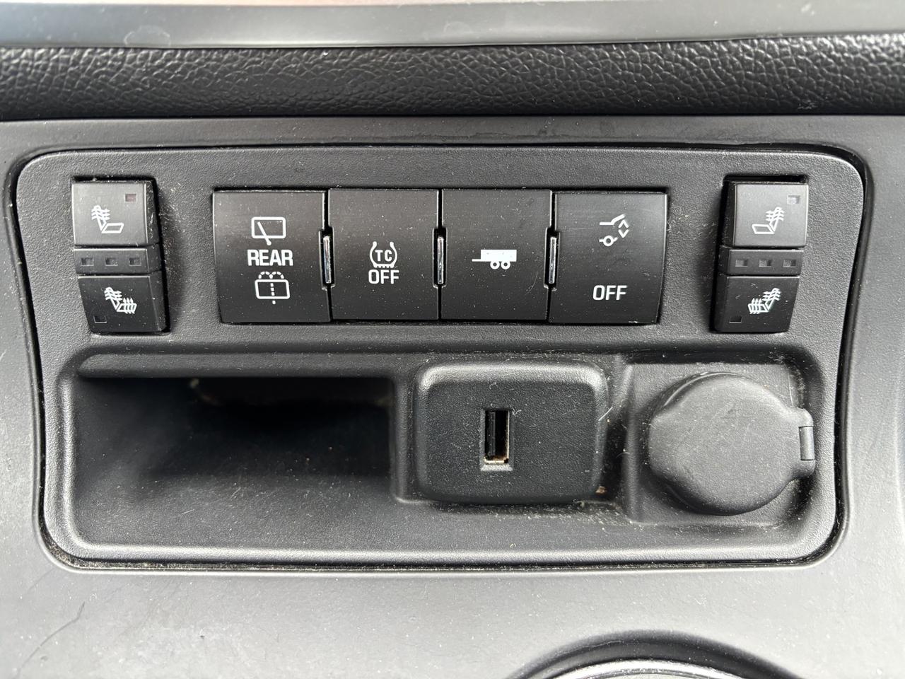 2016 GMC Acadia SLE Photo