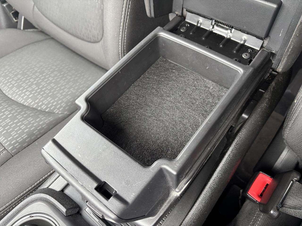 2016 GMC Acadia SLE Photo