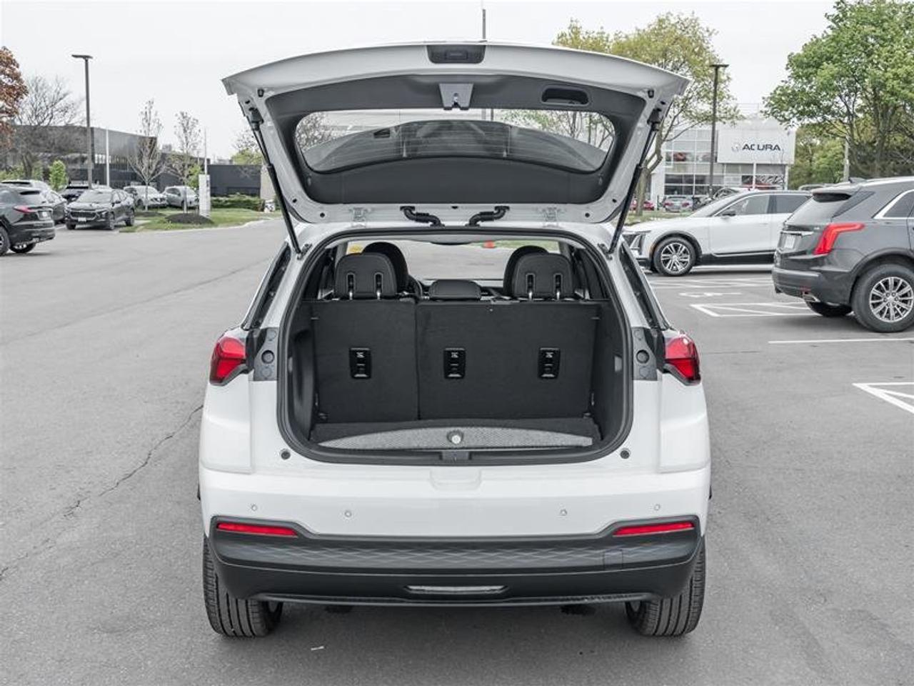 2027 Chevrolet Bolt LT Photo