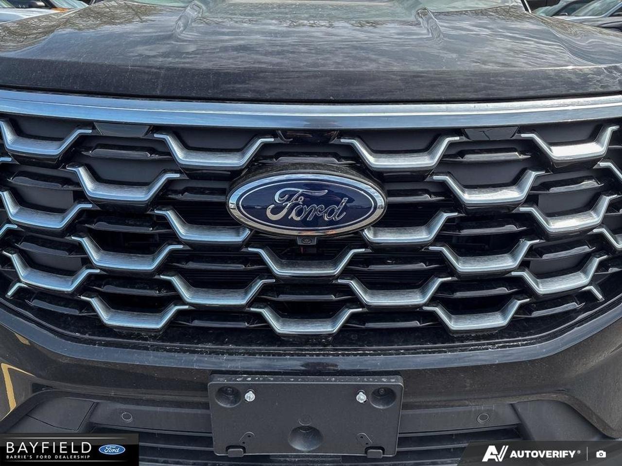 2026 Ford Explorer Platinum Photo