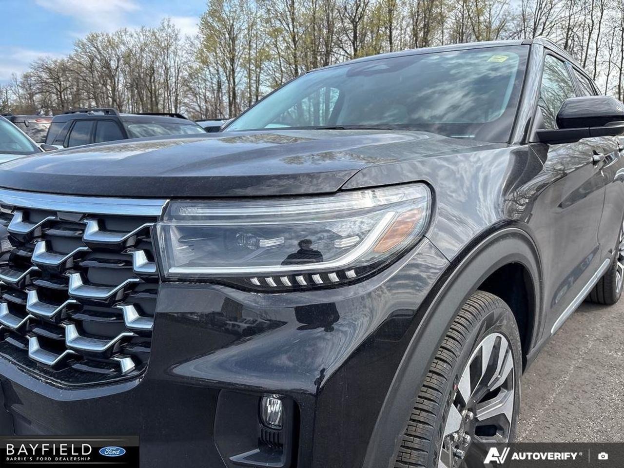 2026 Ford Explorer Platinum Photo