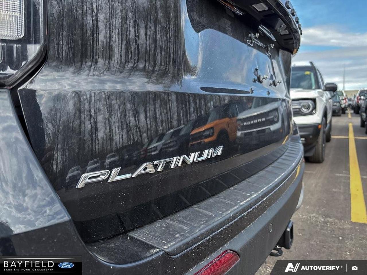 2026 Ford Explorer Platinum Photo