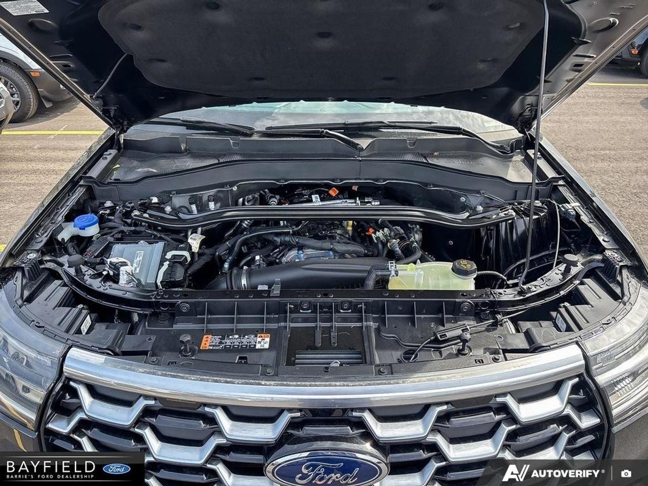 2026 Ford Explorer Platinum Photo