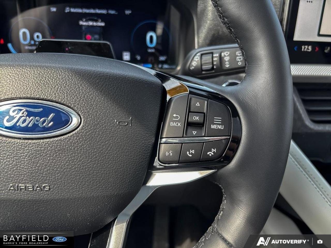 2026 Ford Explorer Platinum Photo