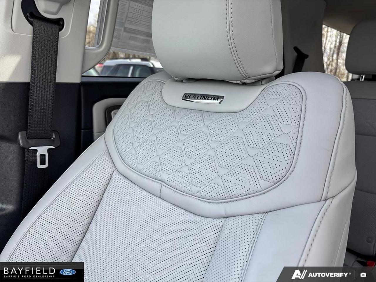 2026 Ford Explorer Platinum Photo