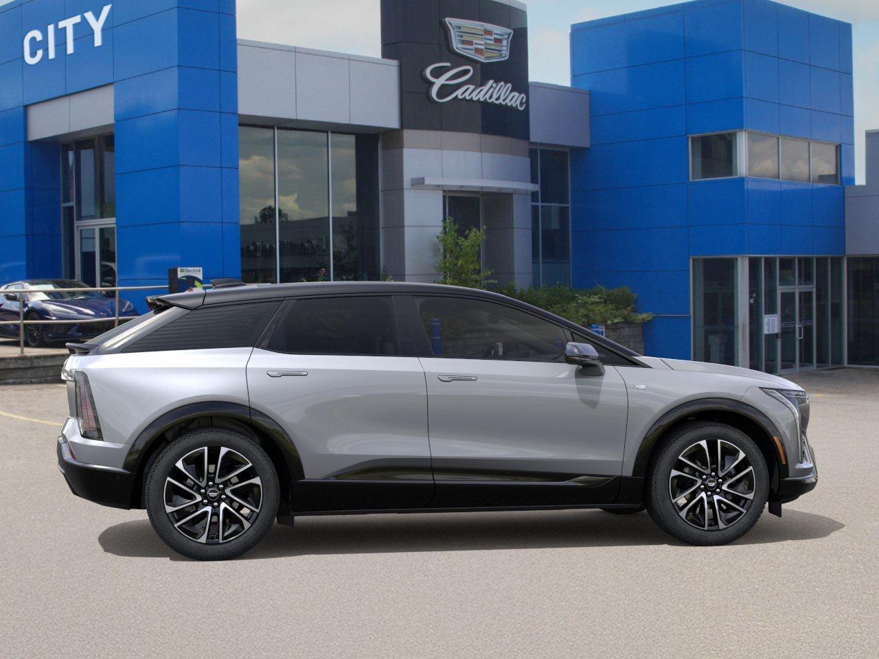 2026 Cadillac OPTIQ Sport Photo4