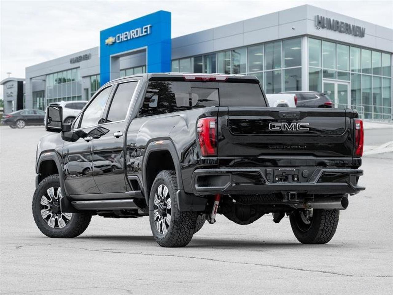 2026 GMC Sierra 2500 HD DENALI Photo