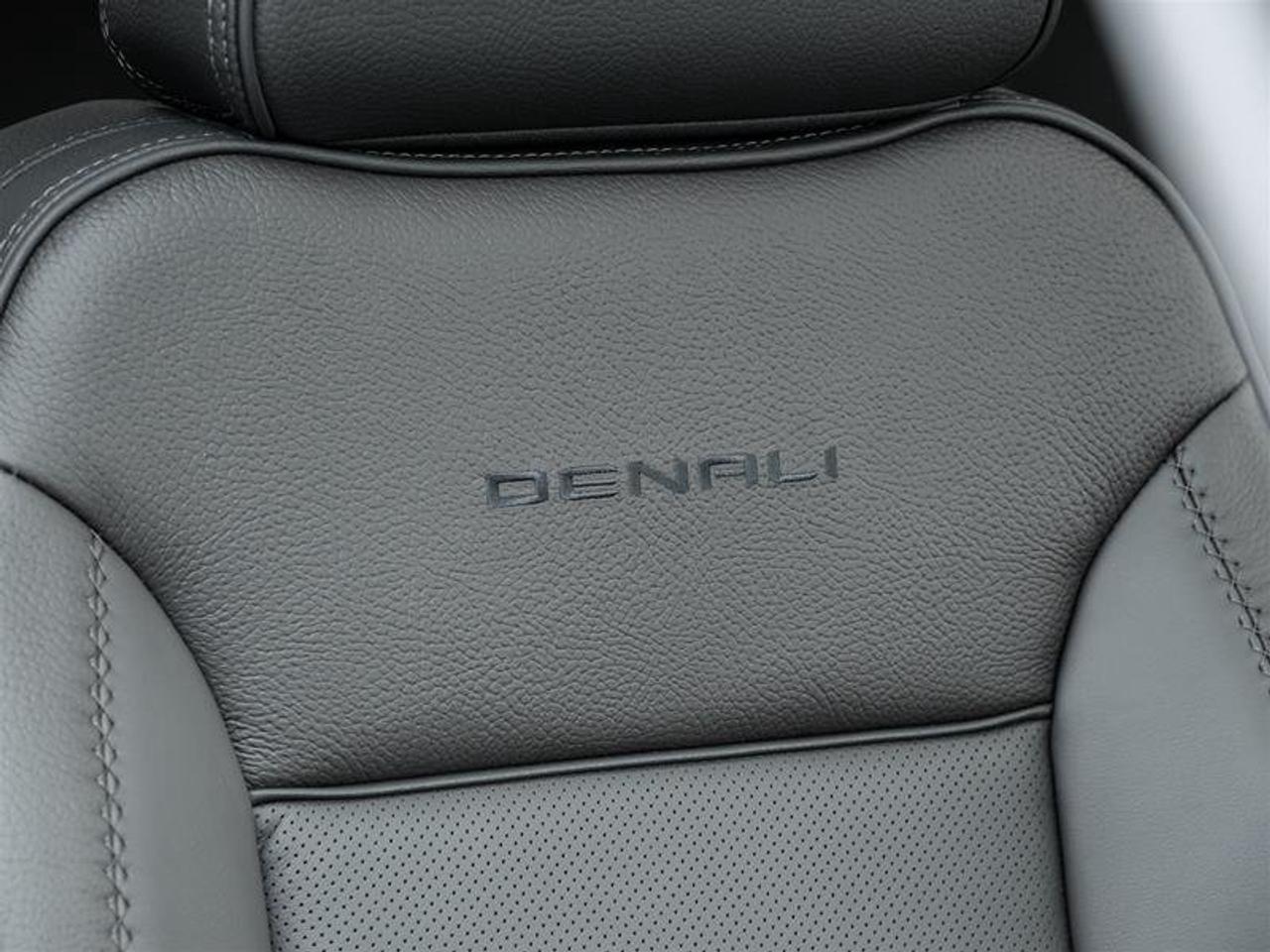 2026 GMC Sierra 2500 HD DENALI Photo