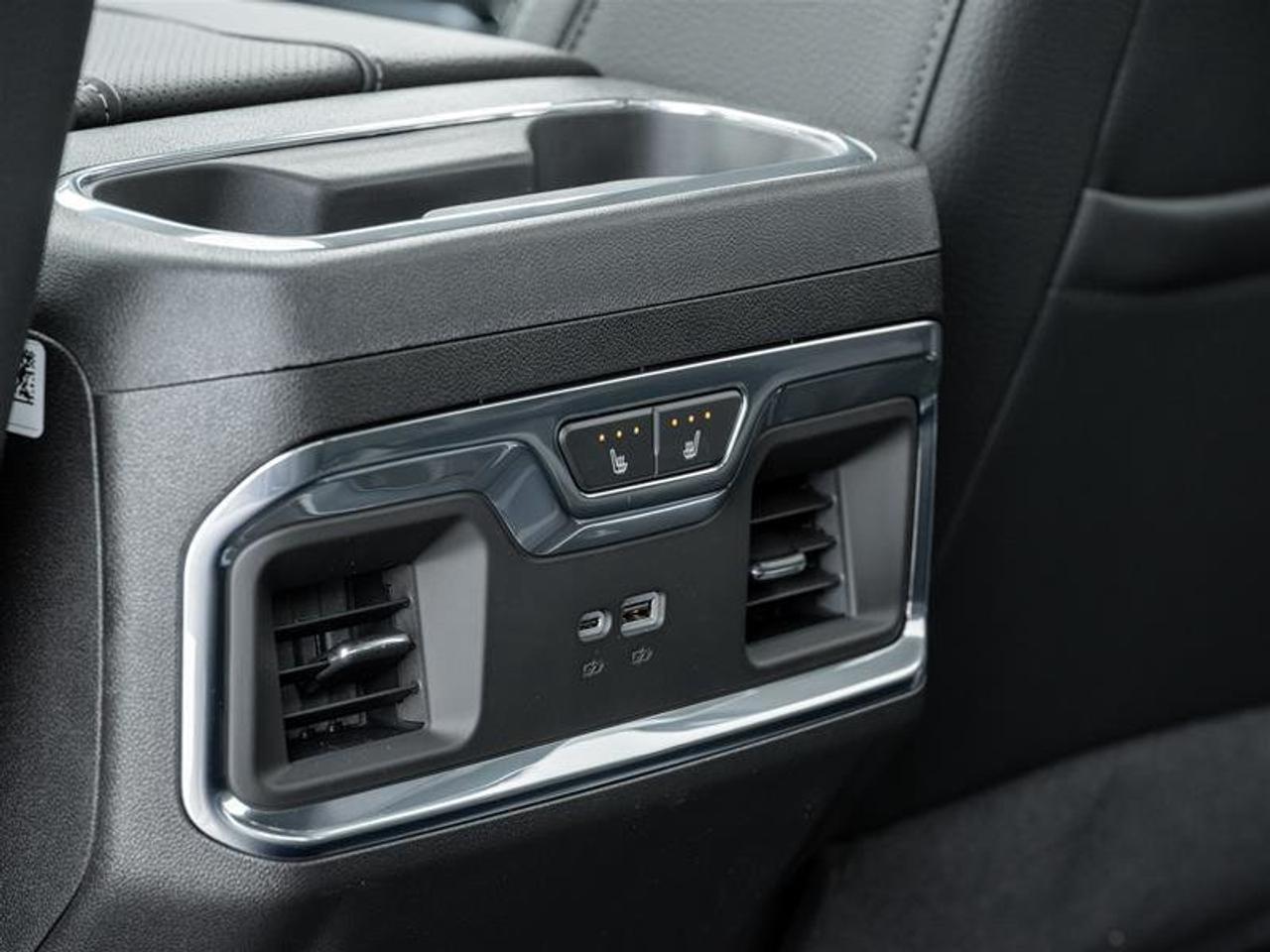 2026 GMC Sierra 2500 HD DENALI Photo