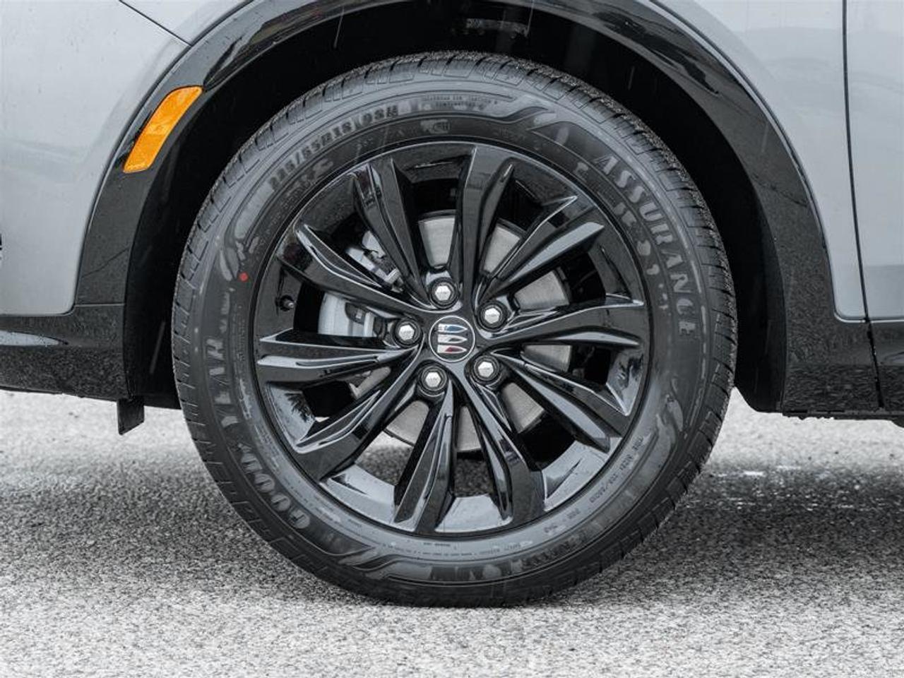 2026 Buick Envista Sport Touring Photo3