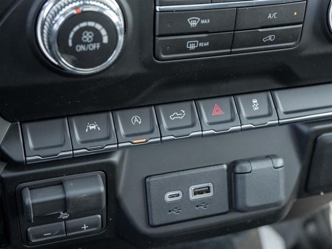 2026 GMC Sierra 1500 PRO Photo