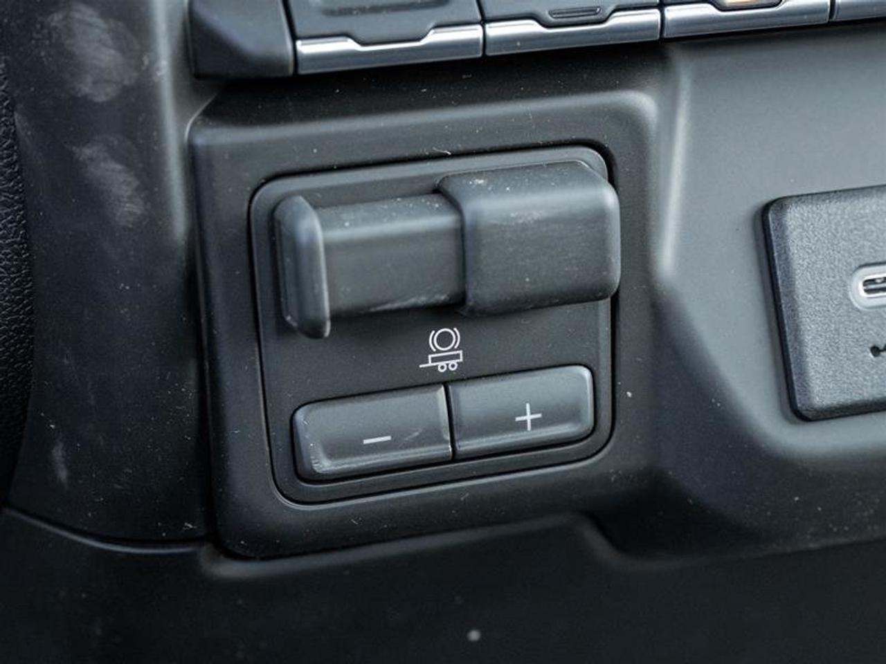 2026 GMC Sierra 1500 PRO Photo
