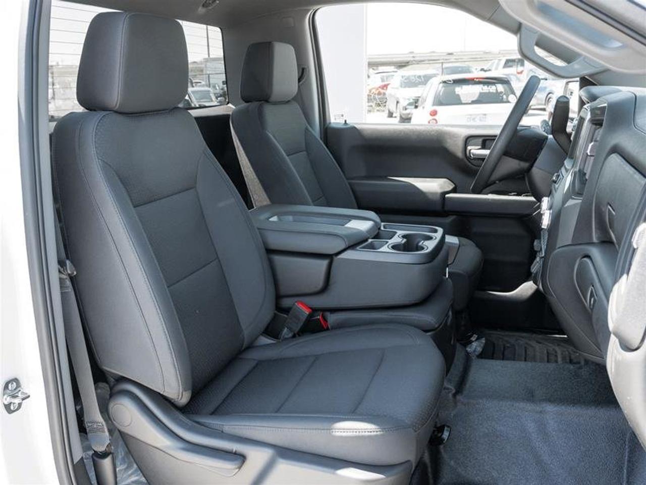 2026 GMC Sierra 1500 PRO Photo