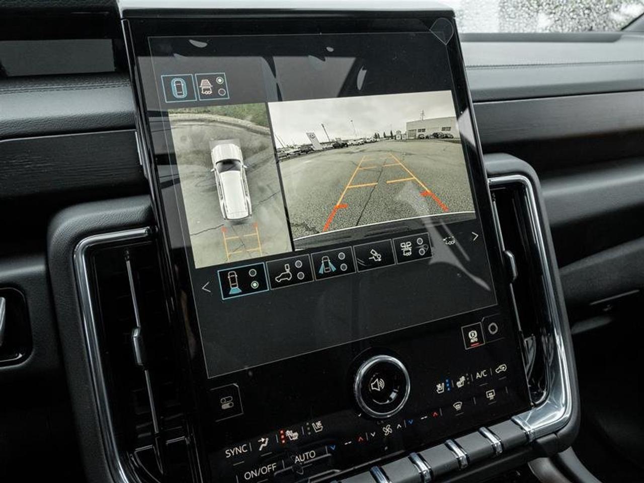 2026 GMC Yukon Denali Photo2