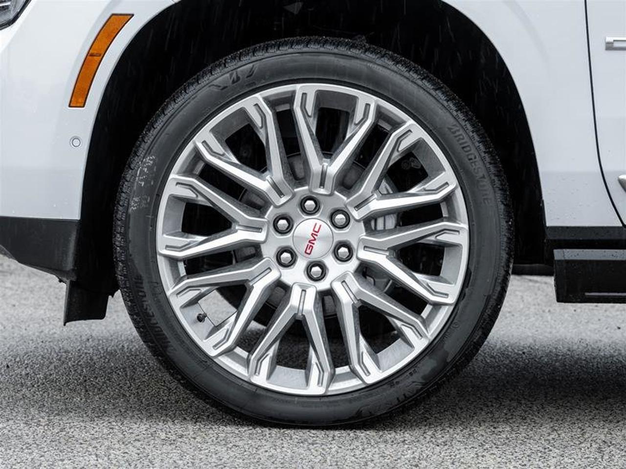 2026 GMC Yukon Denali Photo