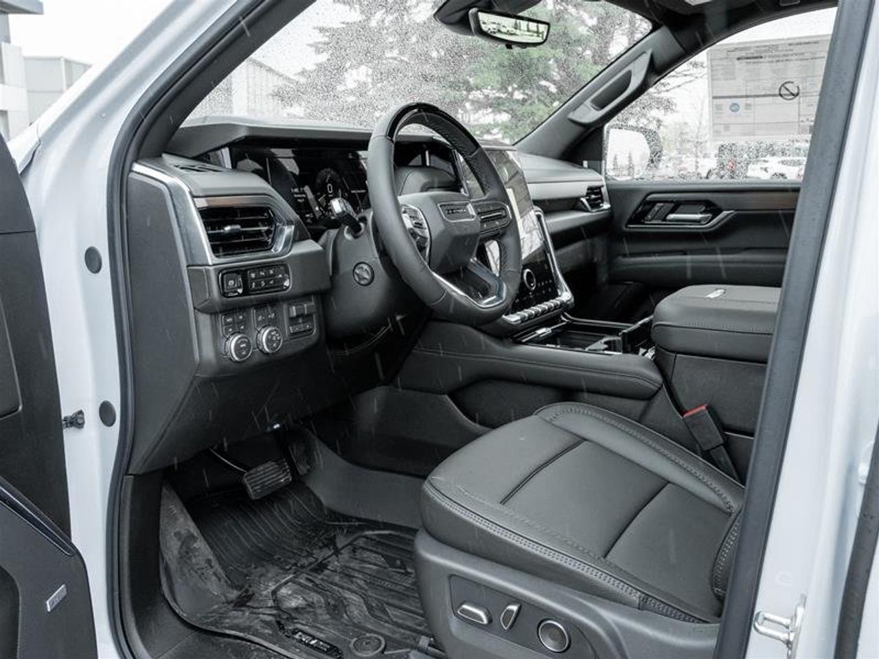 2026 GMC Yukon Denali Photo