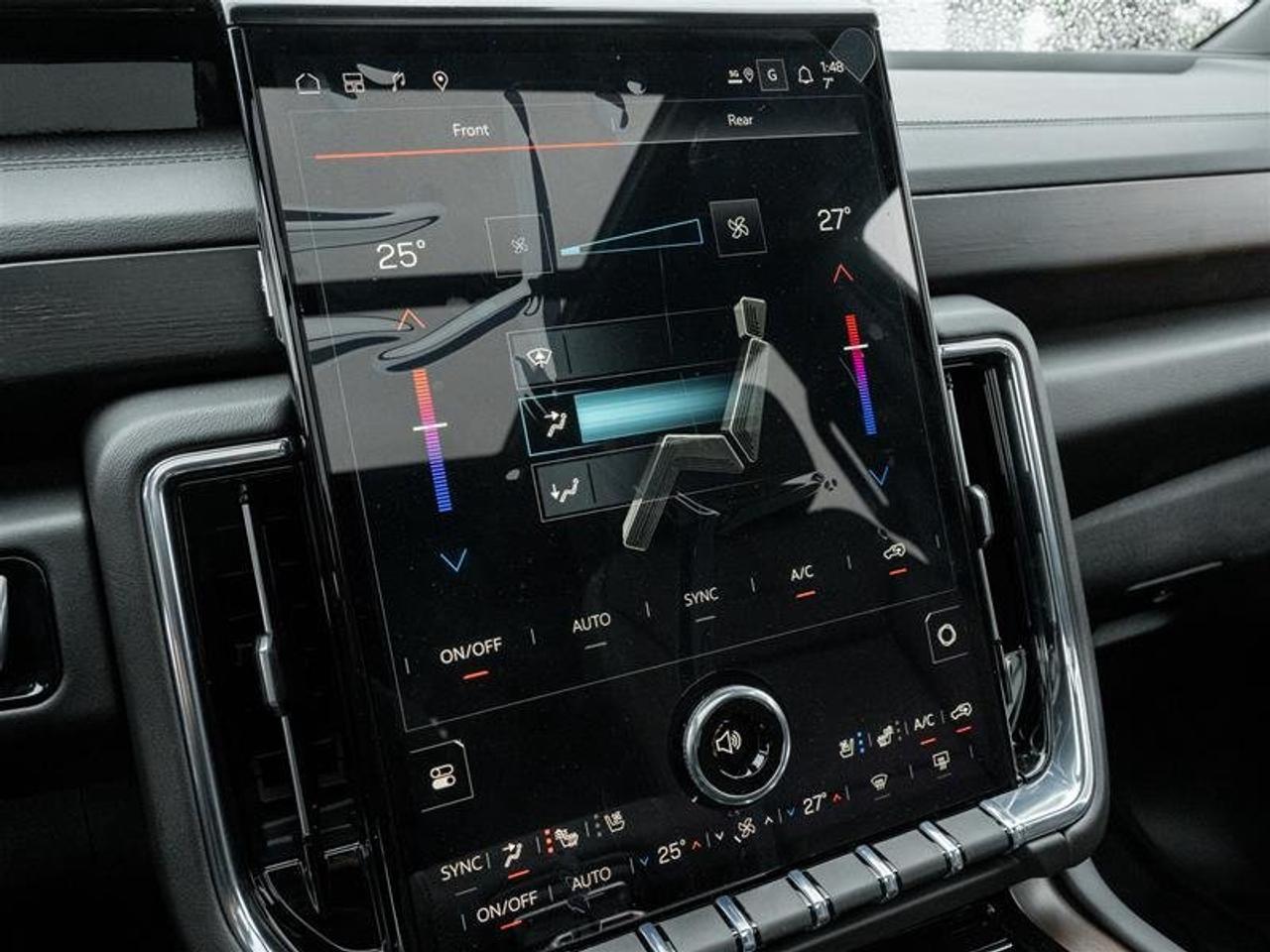 2026 GMC Yukon Denali Photo